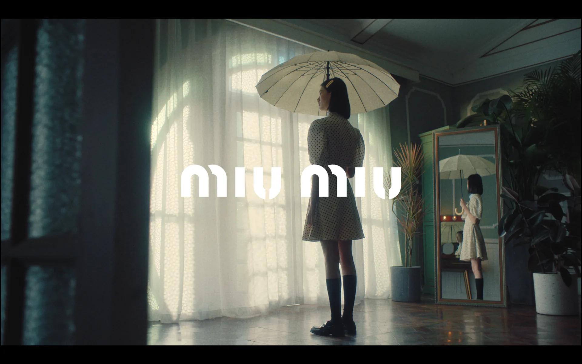 Miumiu 2022 Cny behind the scenes